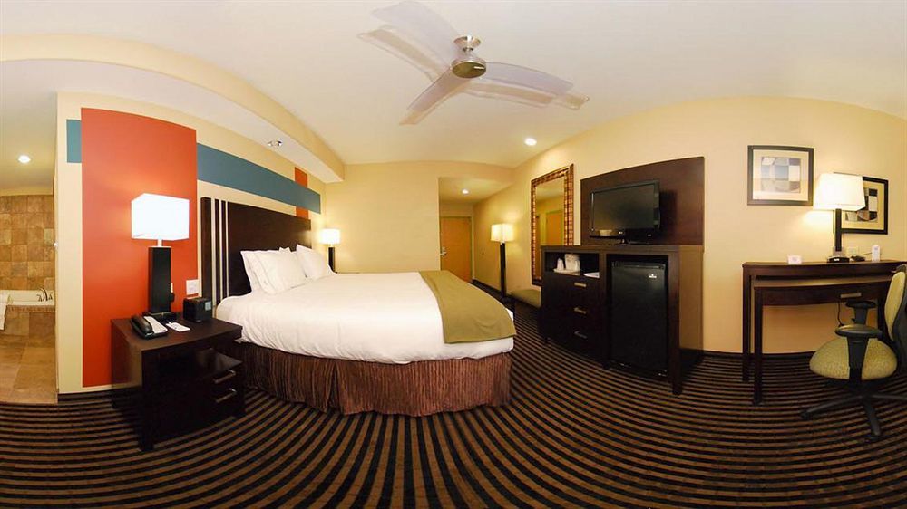 Holiday Inn Express Hotel & Suites La Place By Ihg Экстерьер фото