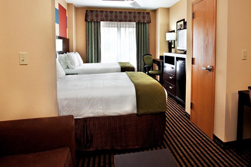 Holiday Inn Express Hotel & Suites La Place By Ihg Экстерьер фото